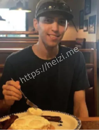 柯克案嫌犯从优等生到全球杀手